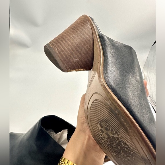 Vince Camuto Dormina black leather peep toe mules size 10 - Picture 11 of 11